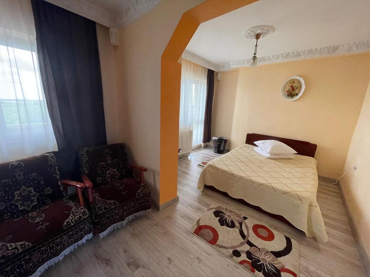 Motel Orion Obrejita Екстериор снимка