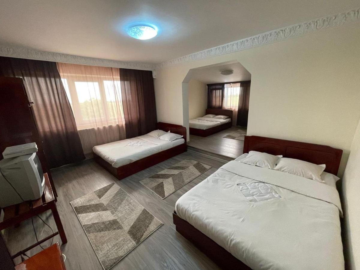 Motel Orion Obrejita Екстериор снимка