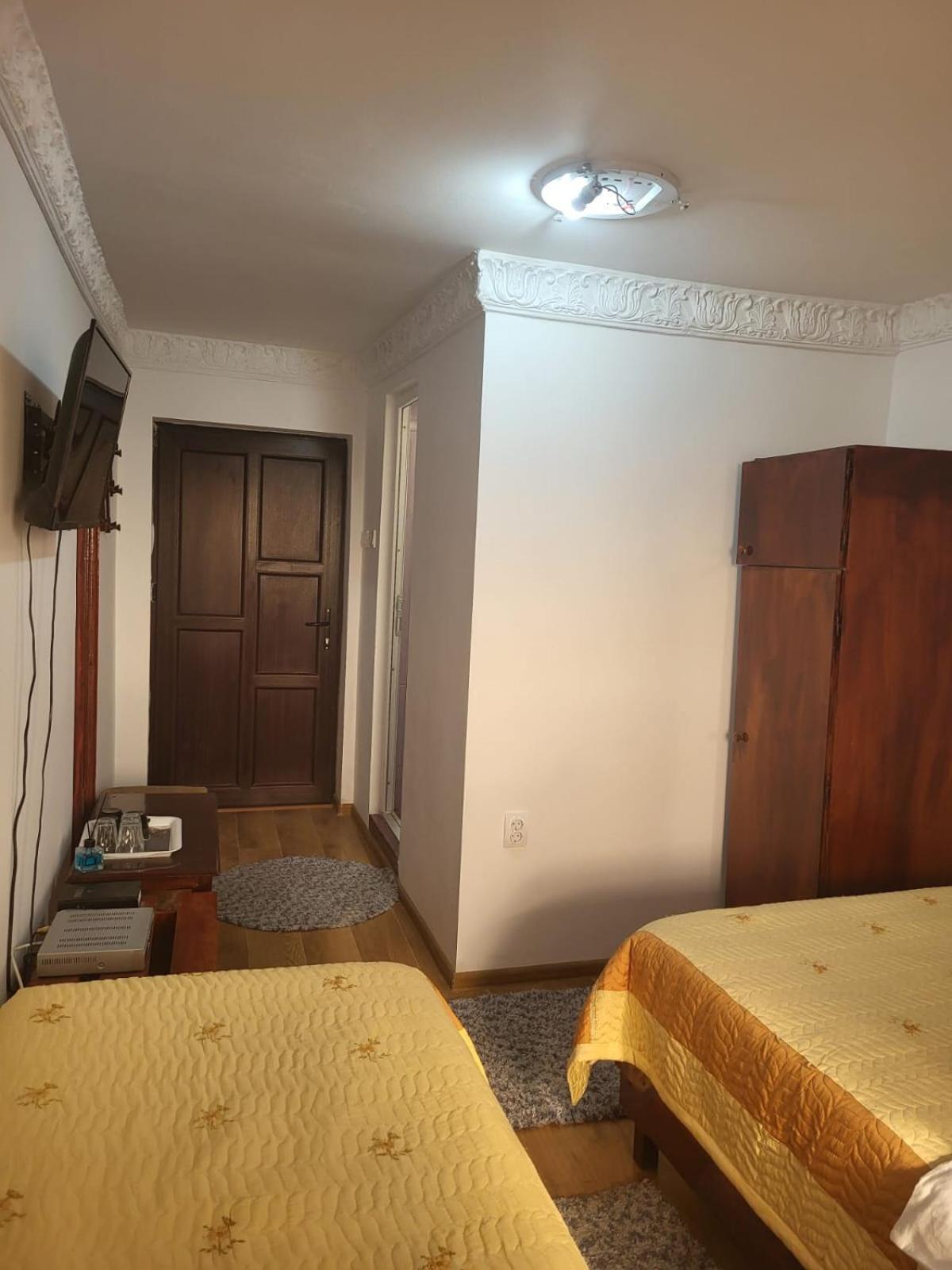 Motel Orion Obrejita Екстериор снимка
